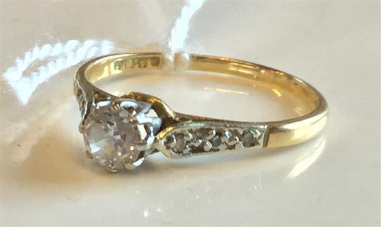 Single stone diamond ring